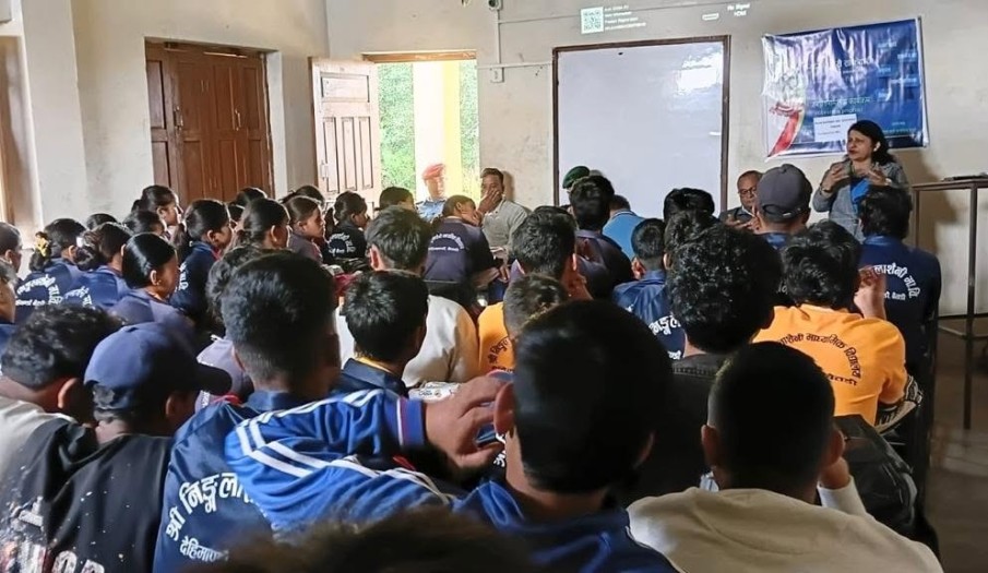 निङ्लासैनी मा वि का विधाथीहरुका लागि मानव बेचविखन तथा ओसार पसार सम्वन्धी अन्तरक्रिया --२०८३।०५।२४